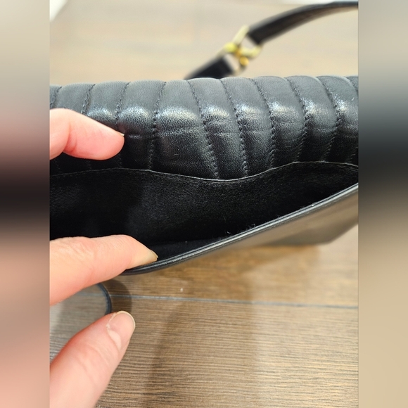 VINTAGE VALENTINO CLUTCH/SHOULDER BAG w/COA - Picture 4 of 16